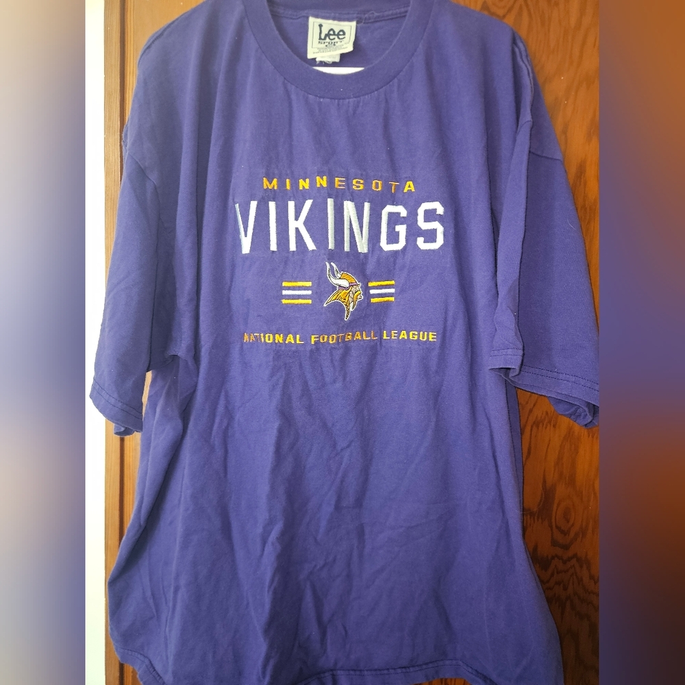 Lee Sports Minnesota Vikings Embroidered Shirt Men's 2XL